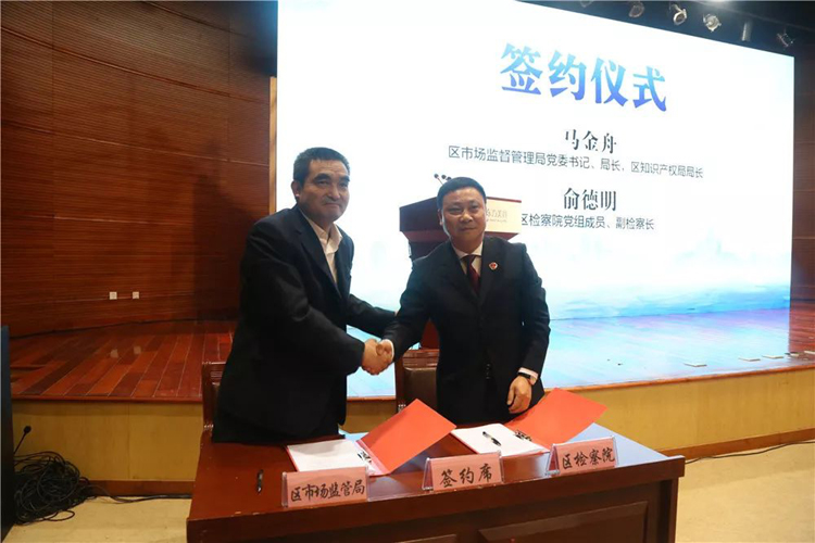 1557474874578030735.jpg 2.jpg