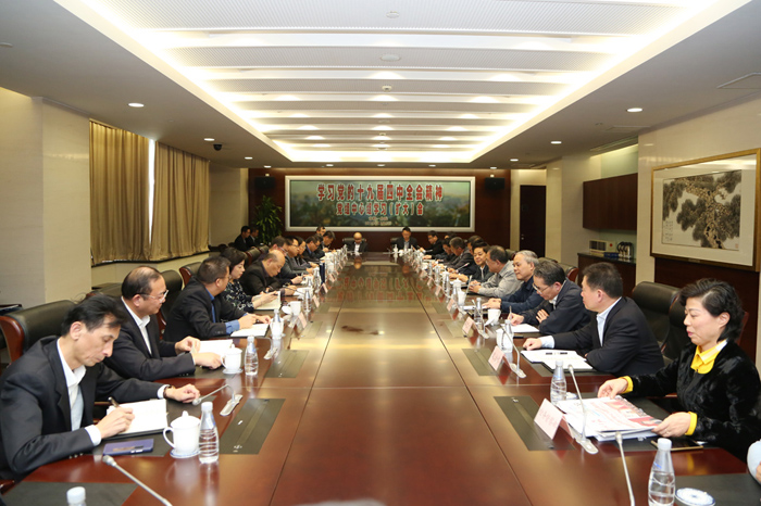 1574041629093023694.jpg 001.jpg