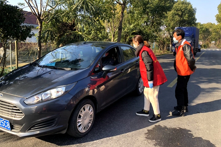 C:UsersAdministratorDesktop\u5fd7愿者特辑\u201c疫”不容辞，金检志愿者在前线（三）\u6311选 (4).jpg