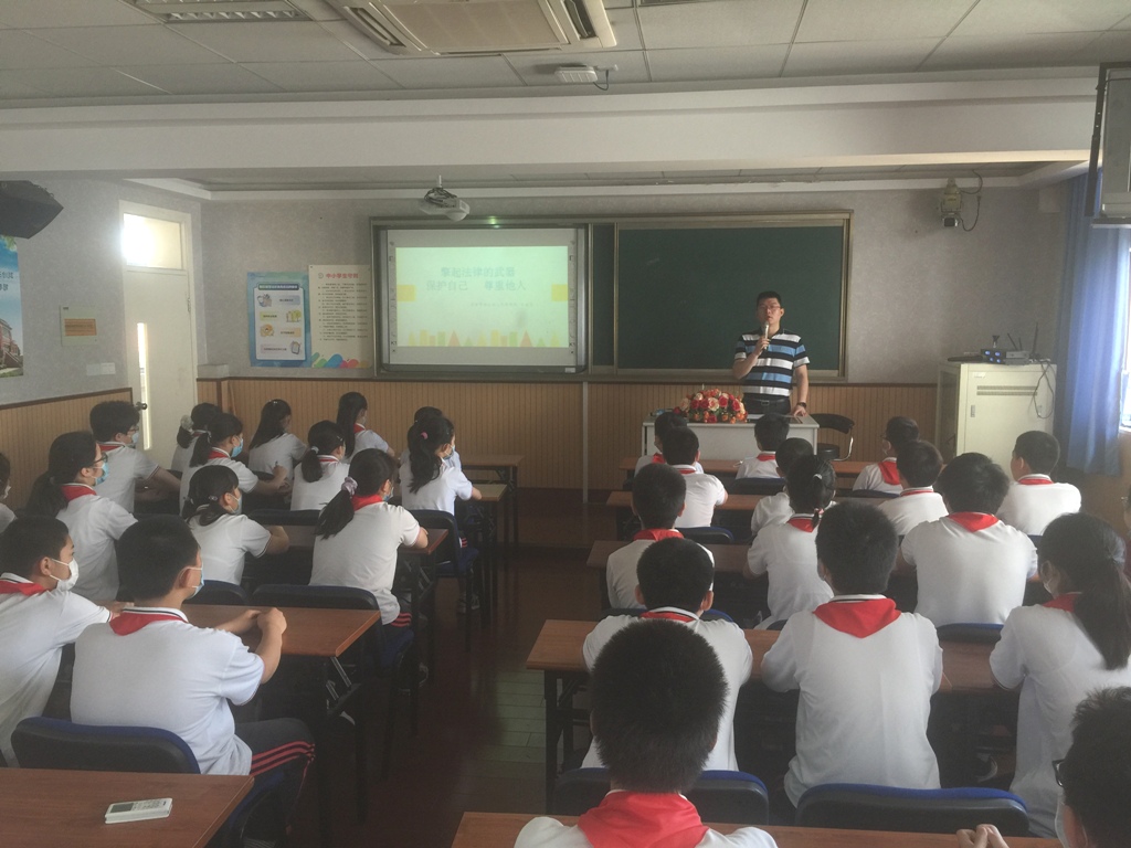 1594103048929000959.jpg 1594103048929000959.jpg