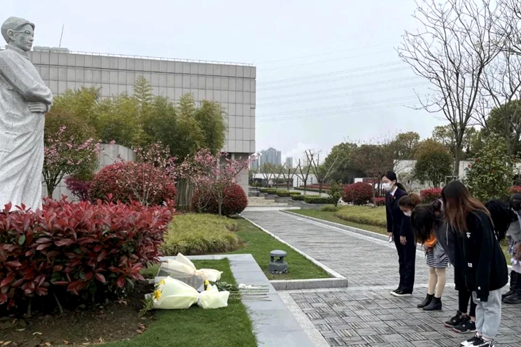 1618884543143078707.jpg 1.jpg