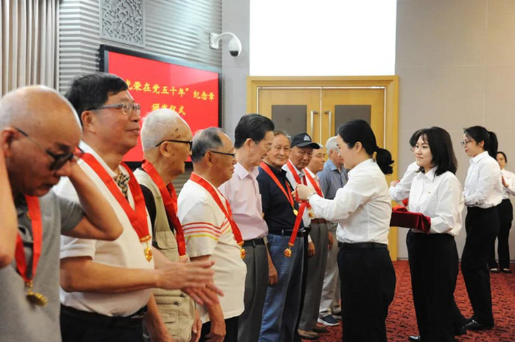 1625477379325076650.jpg 2.jpg