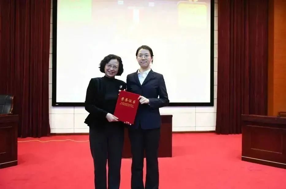 1675409683470097530.jpg 1675409683470097530.jpg