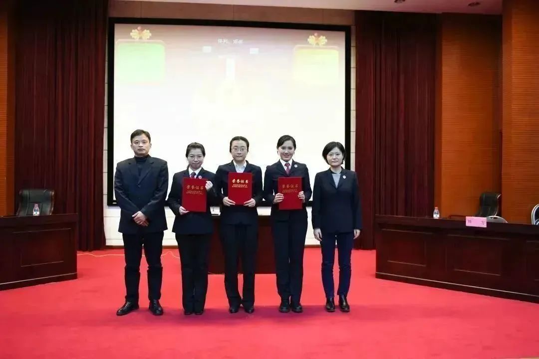 1675409726407046569.jpg 1675409726407046569.jpg