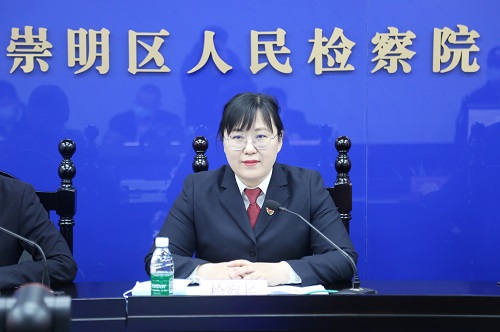 奚山青检察长主持召开公益诉讼案件听证会1.jpg