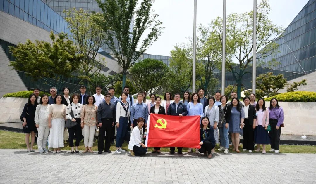 1685686184559000511.jpg 1685686184559000511.jpg