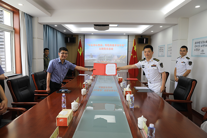 700CB2A8476.jpg