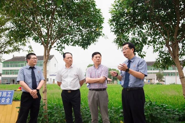 1695633088517077934.jpg 640 (1).jpg