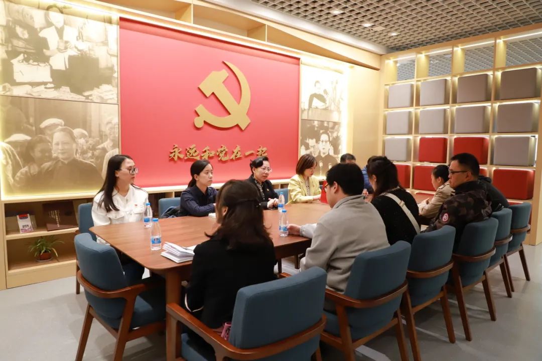 1701049214040053235.jpg 1701049214040053235.jpg