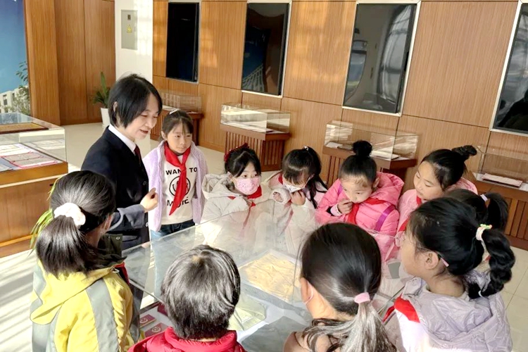 1702607969330010750.jpg 3 (4).jpg