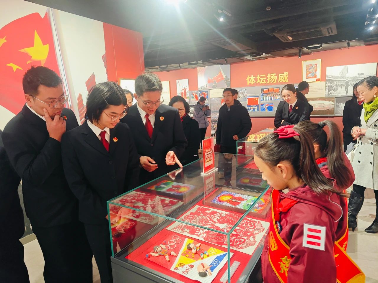 1703209013827074216.jpg 3.jpg