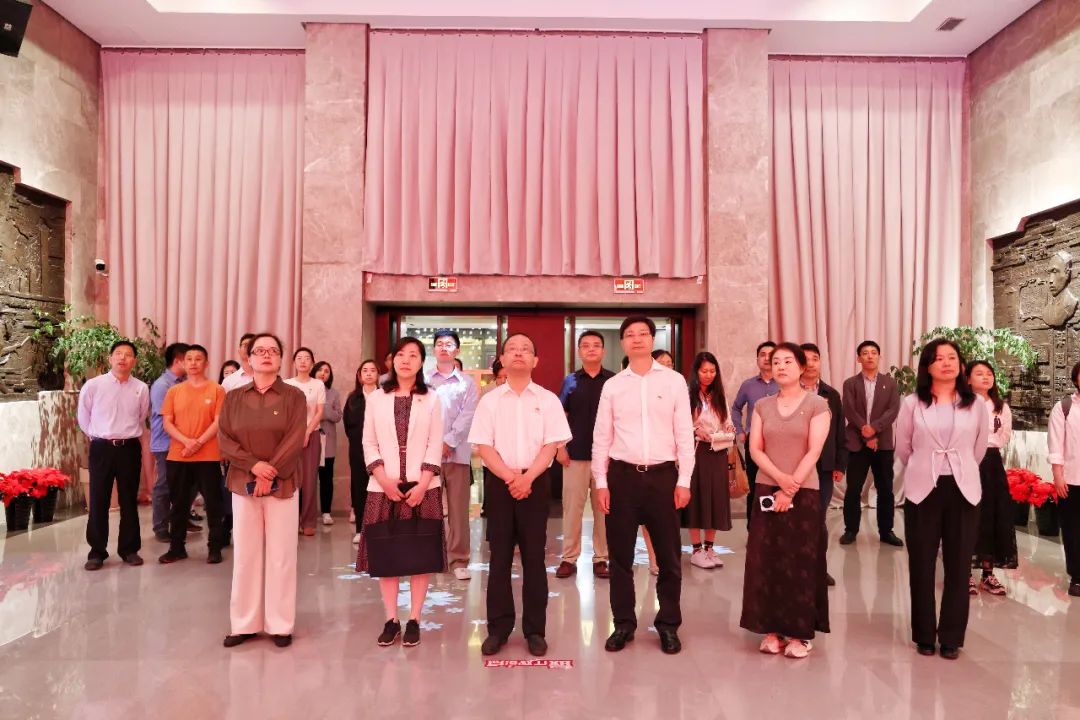 1719539040739036433.jpg 3.jpg