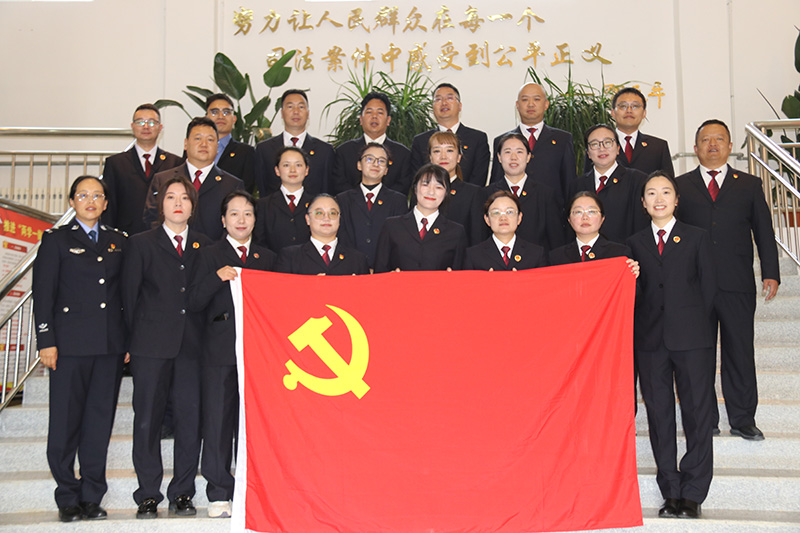 1753236821983054870.jpg 参加建党104周年主题党日等系列党建活动2.jpg