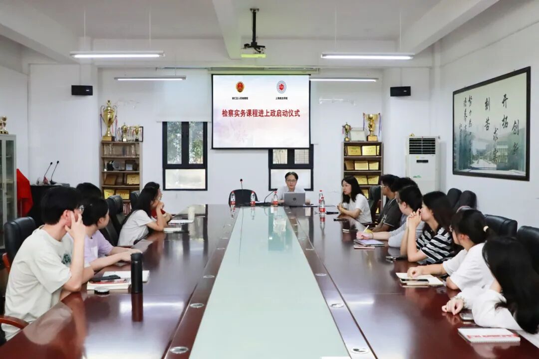 1758270346393045833.jpg 1758270346393045833.jpg